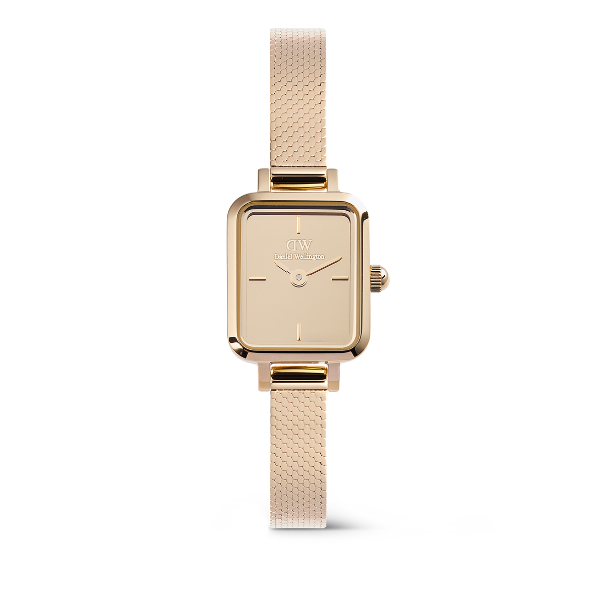 Daniel Wellington Quadro Mini Reflection Rose Goldの正面画像。ローズゴールドのポリッシュ加工を施したスクエアケースにミラーダイヤルを搭載し、細かく編み込まれたメッシュストラップまでワントーンで統一したミニサイズの腕時計です。