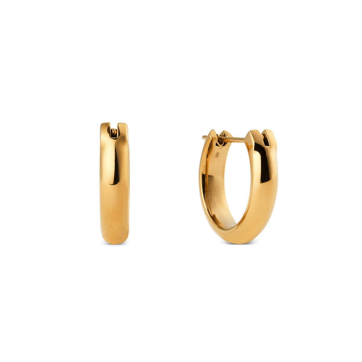 Daniel WellingtonのArch Earrings Gold 12mmを白背景で撮影した商品写真です。正面と側面から、丸みを帯びたアーチ型のシルエットやPVDゴールドコーティングの輝き、ピンクの留め具部分のディテールが確認できます。