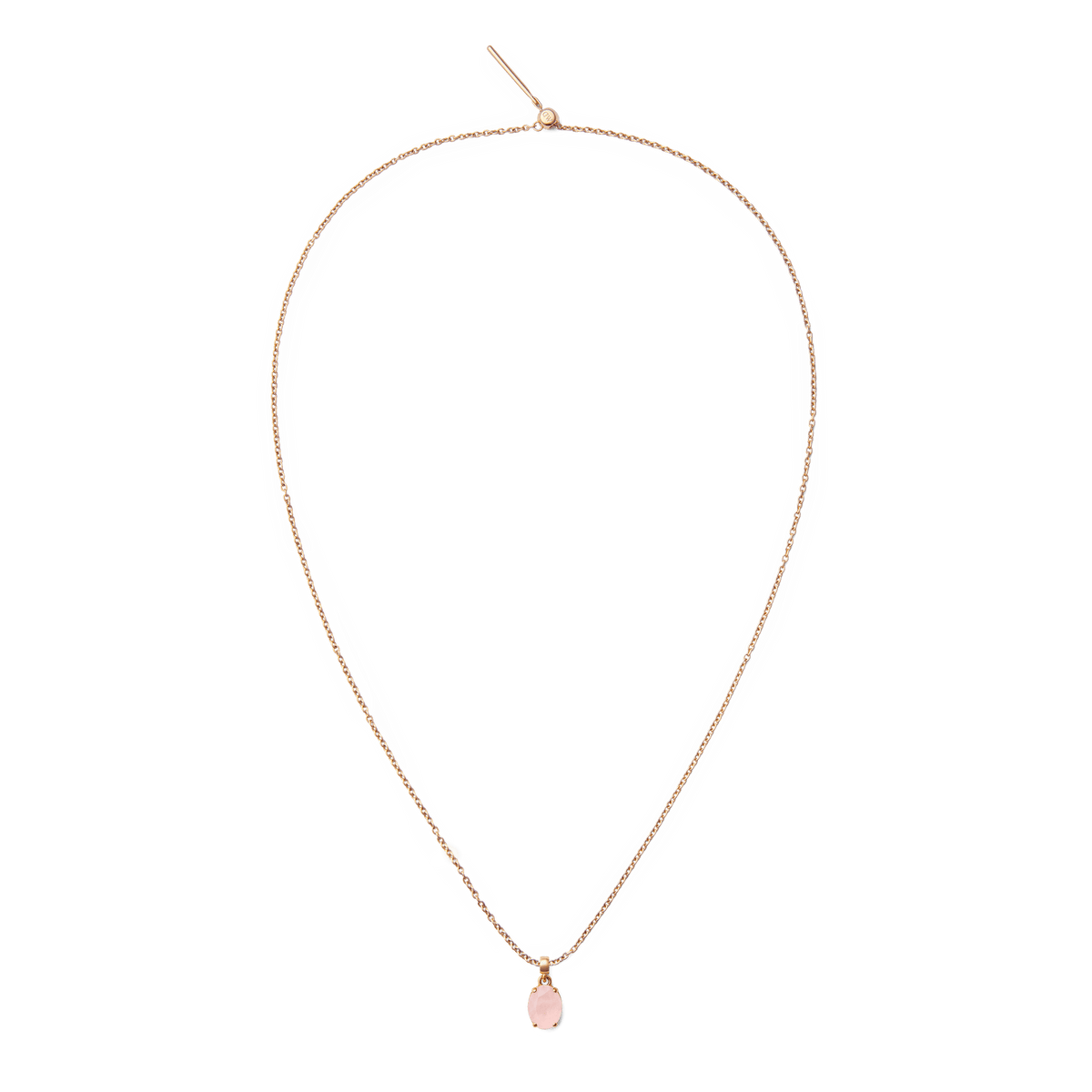ダニエルウェリントンのローズゴールドチェーンネックレスにRose Quartz Oval Rose Gold Charmを組み合わせた全体像。細身のチェーンと淡いピンクのオーバルカットストーンが調和し、ミニマルで上品な印象に仕上がっています。