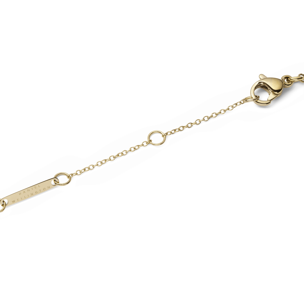Audrey Necklace Red Agathe Goldの留め具部分には、細部までこだわったディテールが施されています。ロブスタークラスプとアジャスターチェーンに加え、Daniel Wellingtonの刻印が入ったゴールドのブランドプレートがあしらわれています。