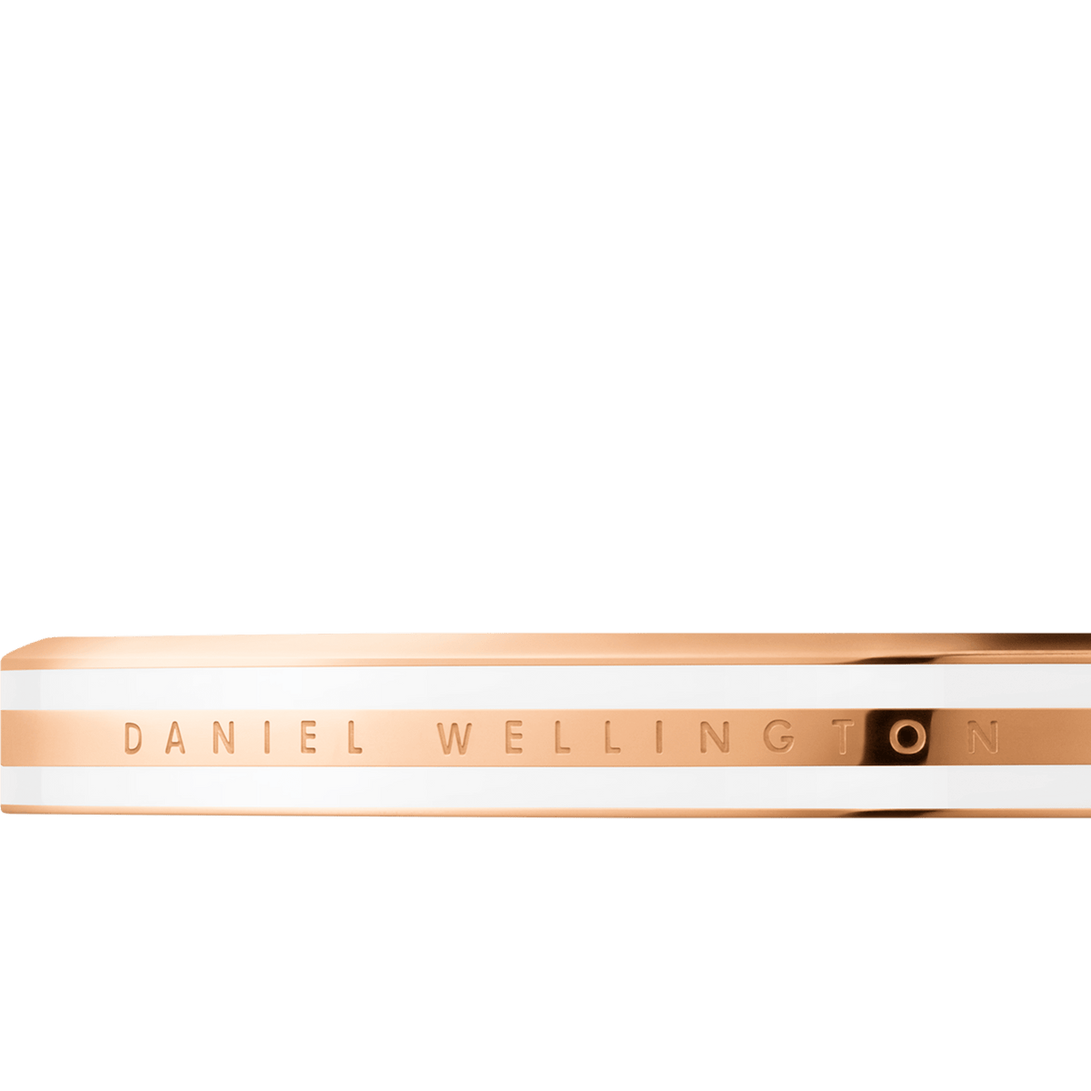 Emalie Slim Braceletのクローズアップです。ローズゴールドの表面にはDaniel Wellingtonのロゴが刻印され、両サイドにはサテンホワイトのエナメルラインが施されています。細部までこだわったデザインが際立ちます。