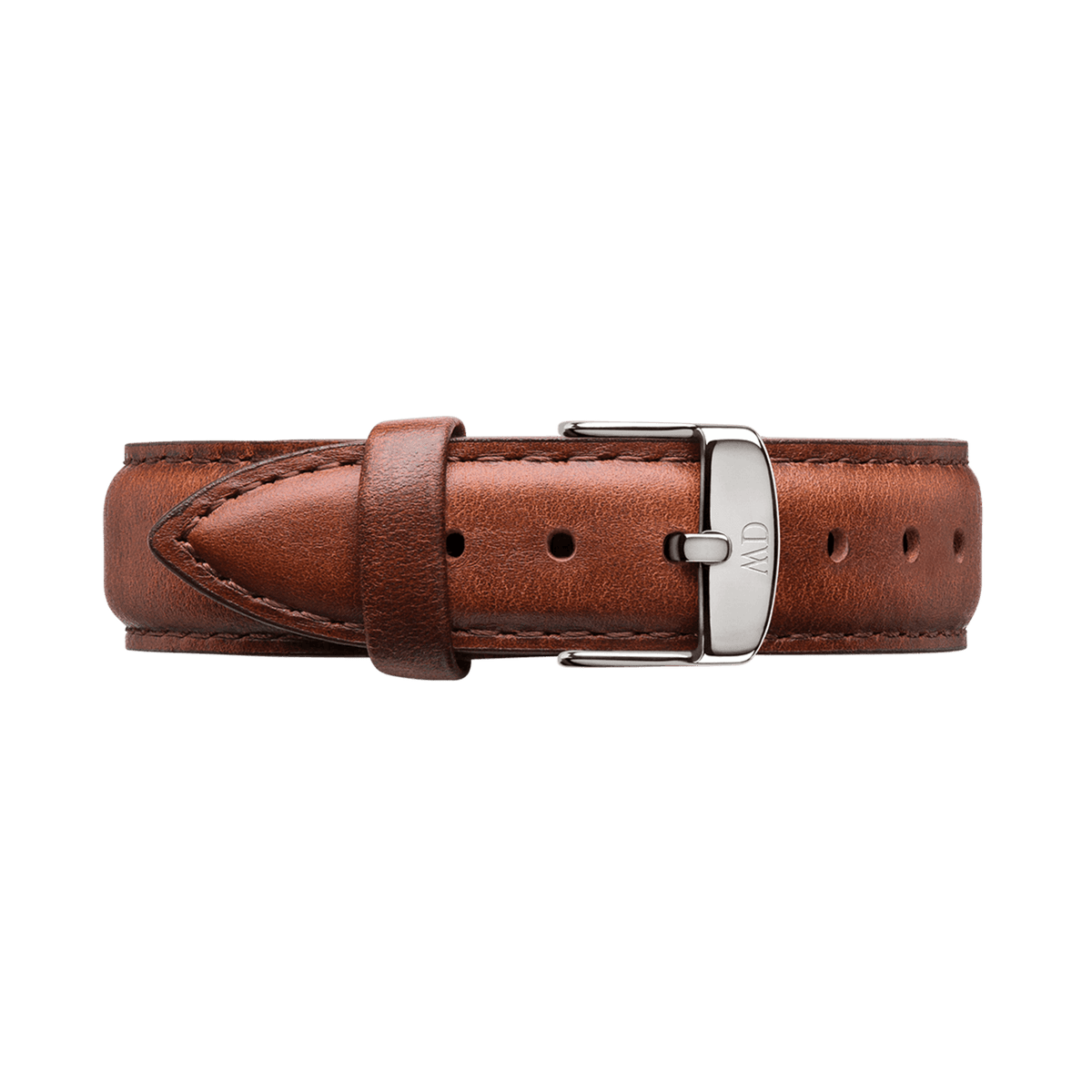 St Mawes XL Strap Silverの全体像。明るいブラウンのレザーストラップは、細かなシボ加工と同色のステッチが施され、フラットなシルバーピンバックルで留められています。白背景に配置した状態で撮影しています。
