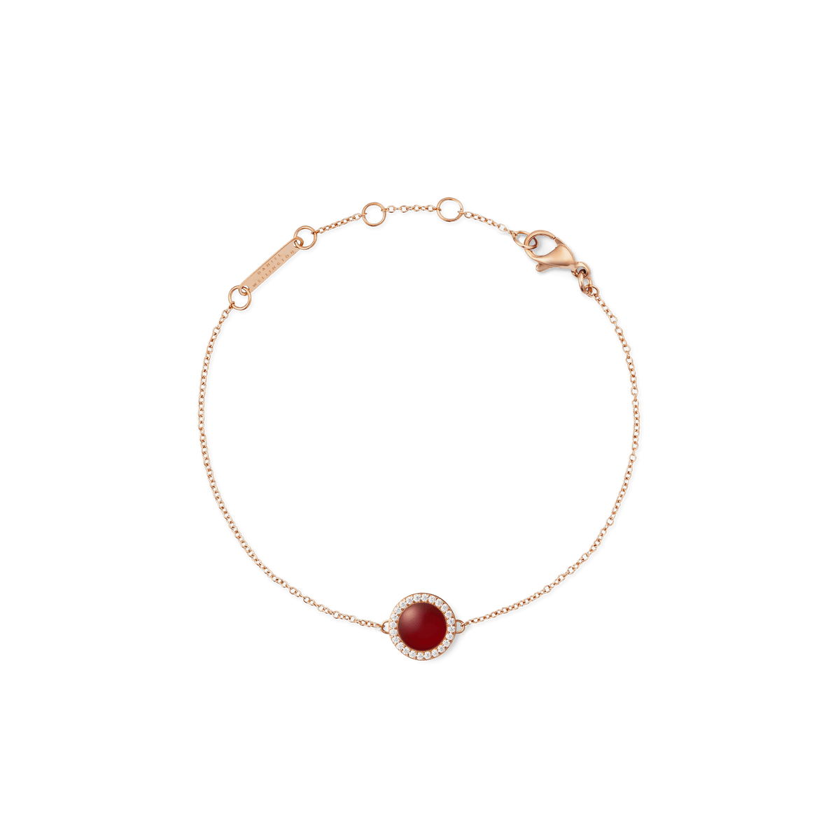 Daniel Wellington Audrey Bracelet Red Agathe Rose Goldは、ローズゴールドの細身チェーンの中央に、ホワイトキュービックジルコニアで縁取られた深紅の天然石アゲートをあしらったブレスレットです。