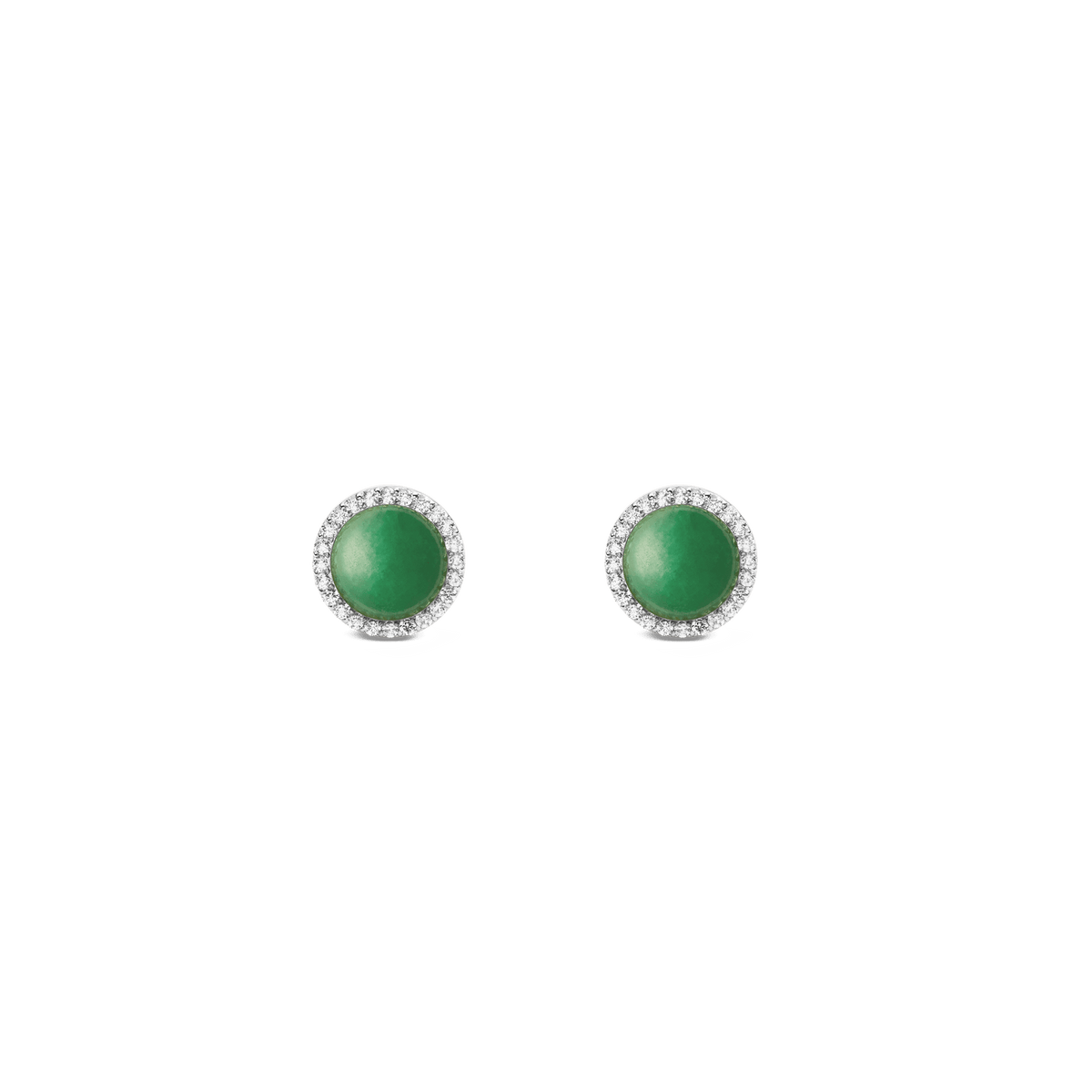 ダニエルウェリントン Audrey Earrings Jade Silverのスタッドピアス。ドーム型にカットされた鮮やかなグリーンのヒスイを、ホワイトキュービックジルコニアのヘイローが繊細に縁取ったデザインです。