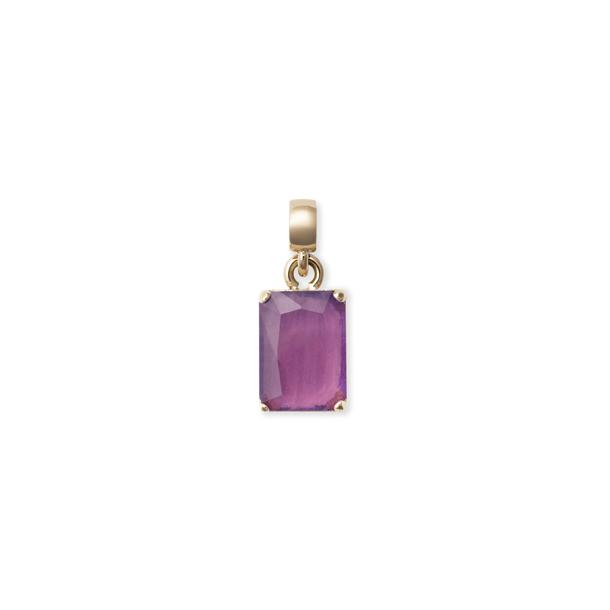 Daniel WellingtonのAmethyst Octagon Gold Charmの正面画像です。深みのあるパープルのアメジストを八角形にカットし、ゴールドの爪留めで留めたデザイン。光の当たり方で紫の濃淡が美しく変化します。