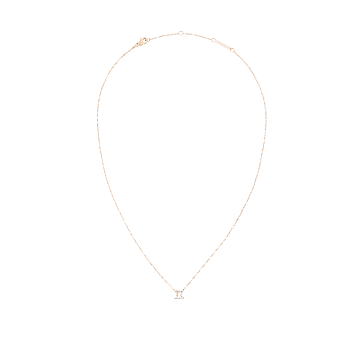 ふたご座モチーフのCrystal Zodiac Chain Necklace ローズゴールドを白背景で撮影した全体画像です。細やかなローズゴールドチェーンがなめらかな曲線を描き、中央下部にはクリスタルをあしらったふたご座のペンダントが配置されています。上部にはロブスタークラスプとアジャスターチェーンが確認できます。