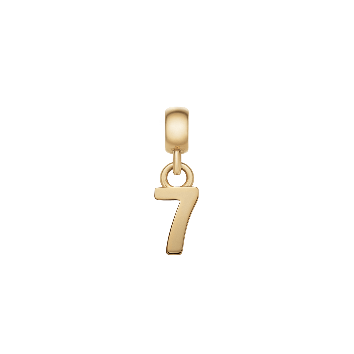Daniel WellingtonのNumber Charm Gold「7」。ポリッシュ加工を施したゴールドカラーの数字チャームで、上部のベイルにリングを通して吊り下げるコンパクトなデザインです。