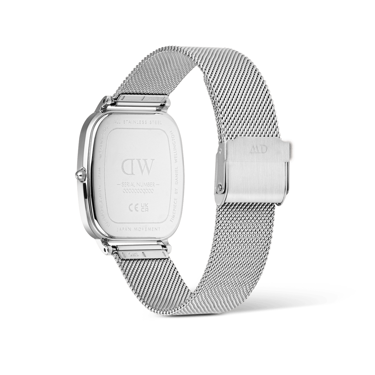 Daniel Wellington Marlon Sterling Linenの裏蓋側の画像です。クッション型ケースの背面にはブランドロゴやシリアルナンバーが刻印されており、シルバーメッシュストラップのクラスプにはDWのロゴが入っています。