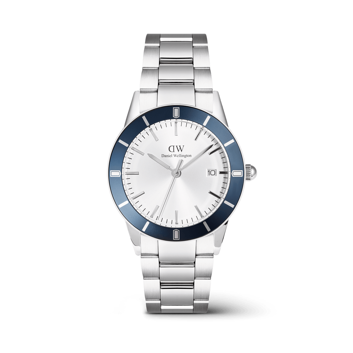 Iconic Paradigma Link Blue Bezel Silverを白背景で正面から撮影した全体画像です。ブルーのアルミベゼルとホワイトサンレイダイヤルのコントラスト、シルバートーンのステンレススチール製3リンクブレスレットの重厚感が際立っています。