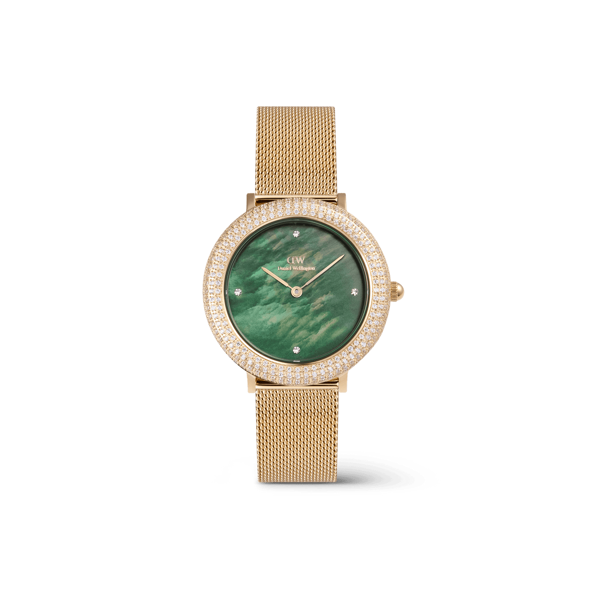 白背景で斜め上から撮影したCrystalline Bezel Evergold Greenの商品画像です。グリーンマザーオブパールの深みのある色合いと、ベゼルを二重に彩るクリスタルの輝き、ゴールドメッシュストラップの質感が立体的に表現されています。