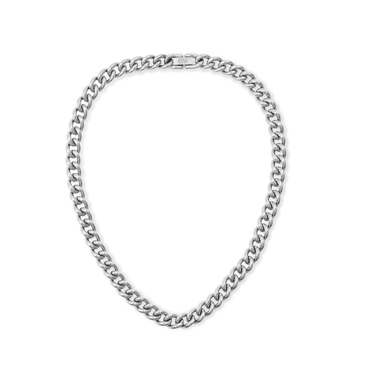 Daniel WellingtonのChunky Chain Necklace Silverを全体的にご覧いただけます。ポリッシュ加工を施した太めのカーブチェーンが連なり、クラスプ部分にはブランドロゴが刻印されたシルバーカラーのステンレススチール製ネックレスです。