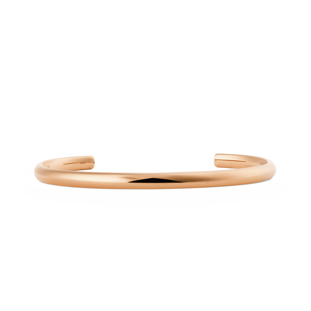 Daniel WellingtonのArch Cuff Rose Gold 4mmを正面から撮影したプロダクト写真です。ポリッシュ仕上げのローズゴールドが描く滑らかなアーチ型のオープンカフデザインで、白背景に上品な光沢が映えています。