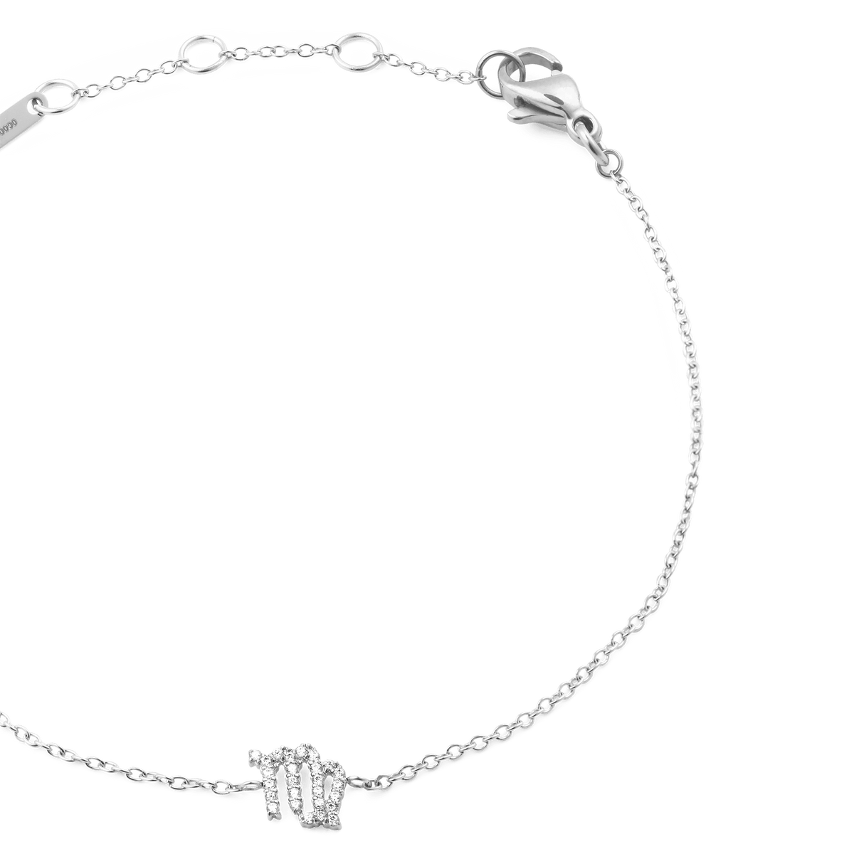 シルバーの細身チェーンに、乙女座をモチーフにしたキュービックジルコニアのペンダントがあしらわれたCrystal Zodiac Chain Bracelet Silverの全体像です。ロブスタークラスプとアジャスターチェーンも確認できます。