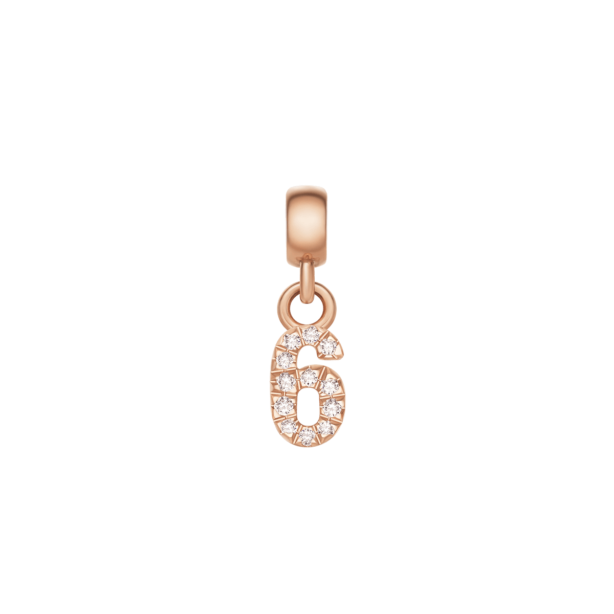 ローズゴールドのバチカン部分から、数字の「6」をモチーフにした小ぶりなチャームが下がったCrystal Number Charm Rose Goldの正面画像です。全体にあしらわれたキュービックジルコニアが、白い背景に美しく輝いています。