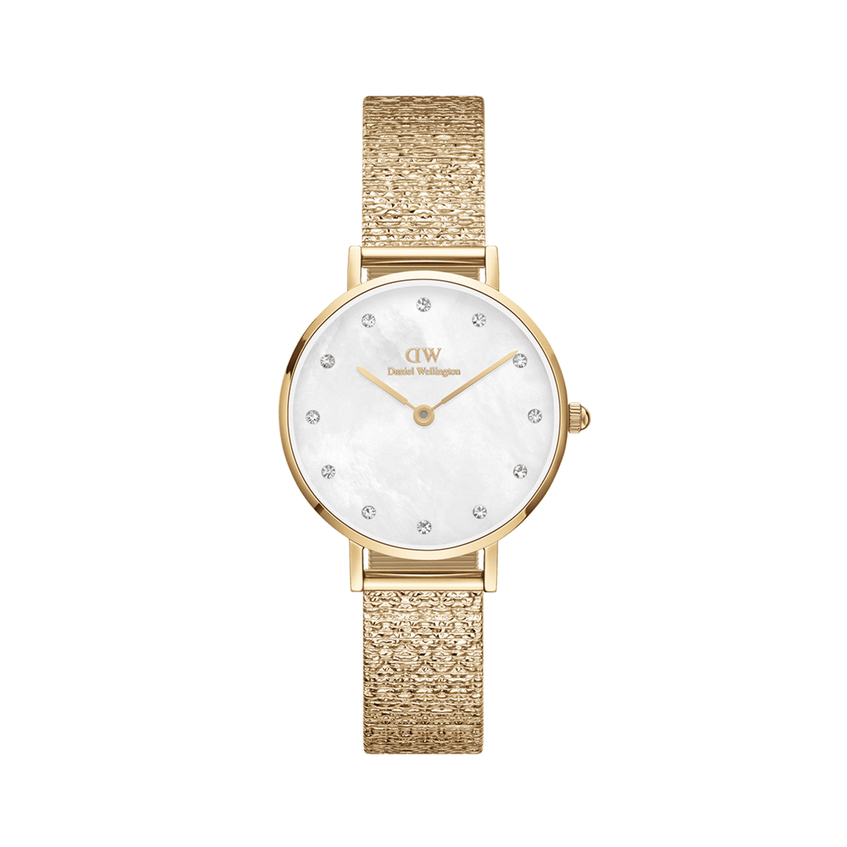 Daniel Wellington Petite Lumine Pressed Piano White MoP Goldの正面画像。白蝶貝の文字盤に12個のクリスタルインデックスが輝き、ゴールドケースと波紋模様のプレス加工が施されたPianoメッシュストラップが調和した女性向け腕時計です。