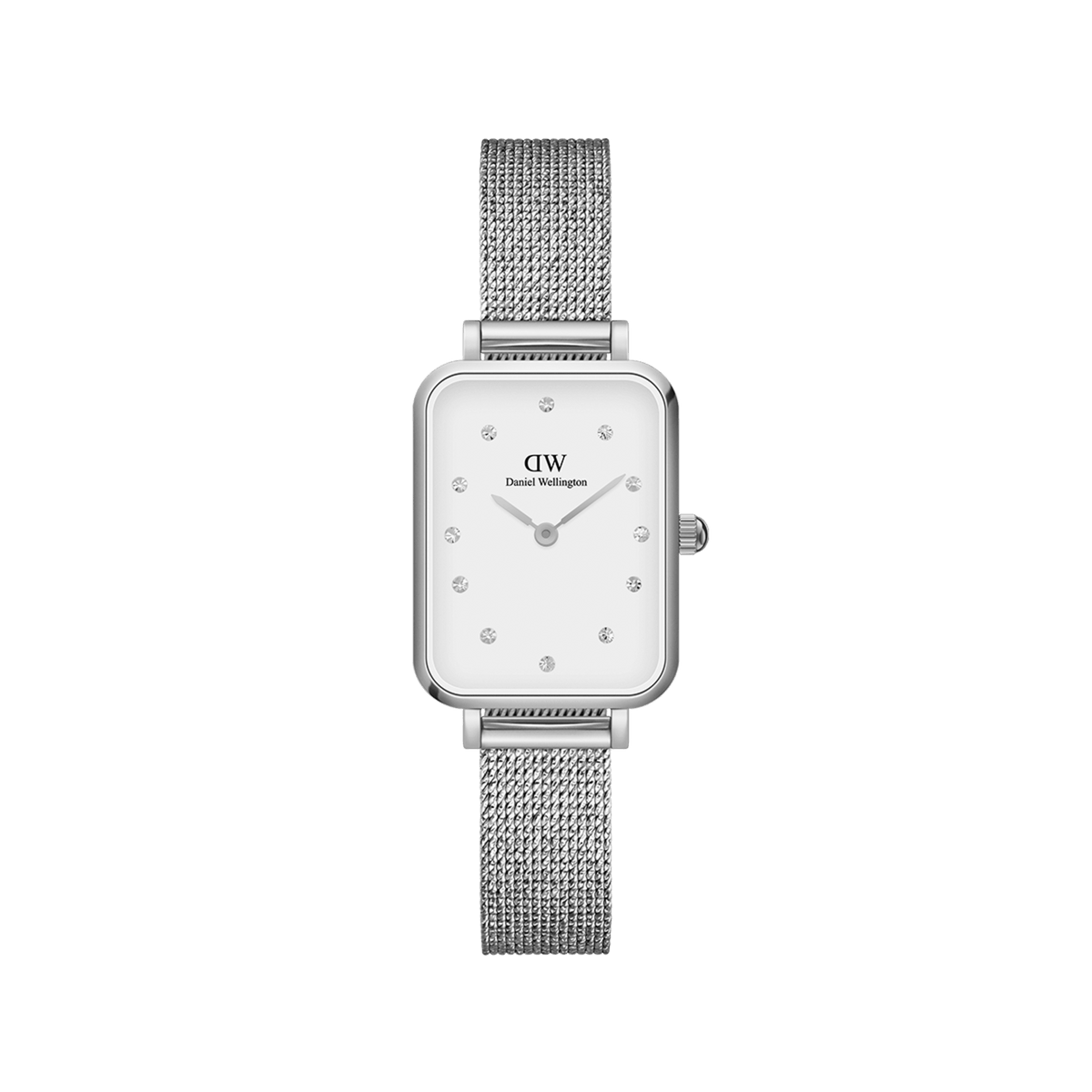 Daniel Wellington Quadro Lumine Pressed Sterlingの正面画像。スクエア型のシルバーケースにオフホワイトの文字盤を配し、12個のクリスタルインデックスが輝くレディースウォッチです。プレス加工のシルバーメッシュストラップが繊細な光沢を放ち、上品な印象に仕上げています。