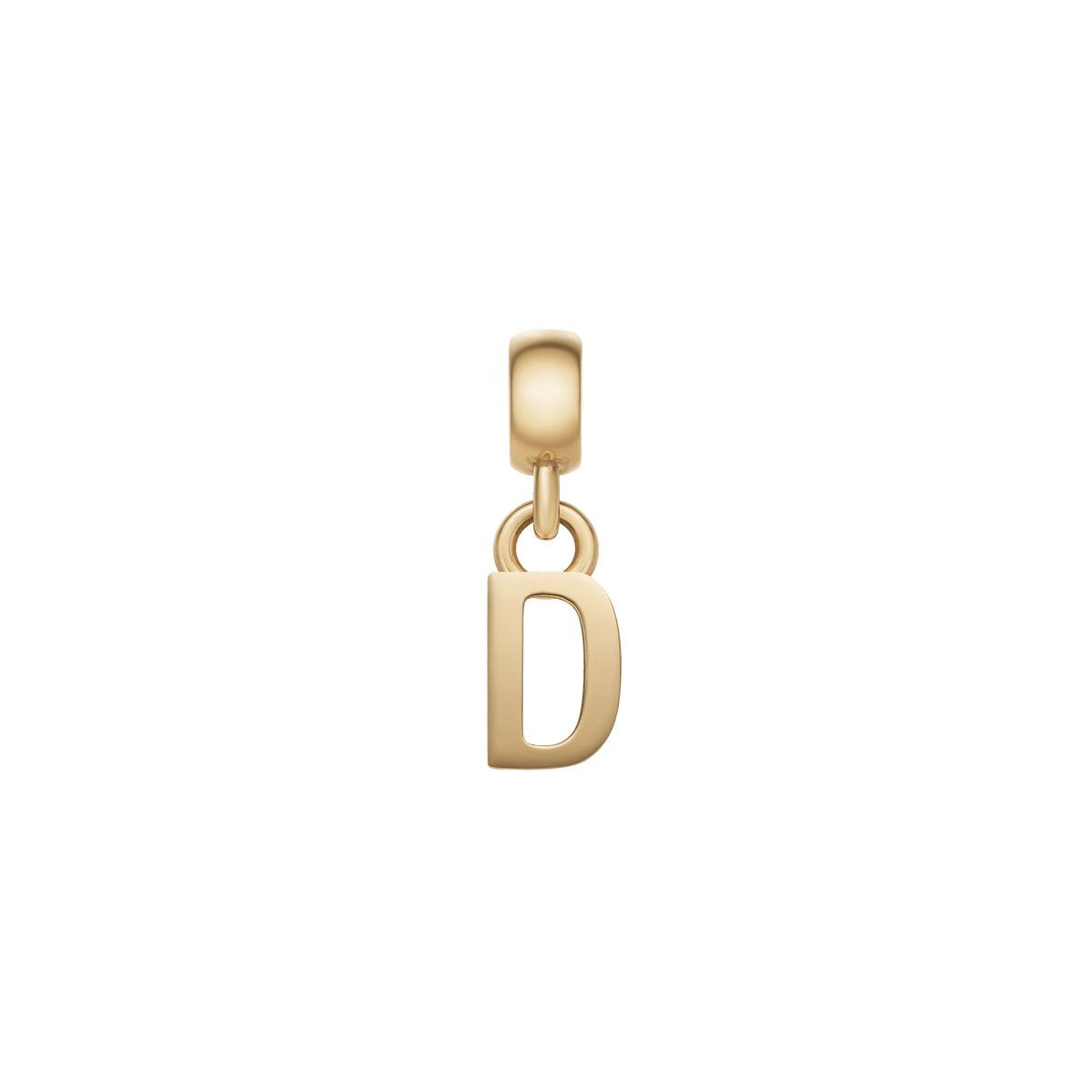 ゴールドポリッシュ仕上げのアルファベット「D」をモチーフにしたレターチャームです。丸みを帯びたベイル部分からリングを通して文字が吊り下がり、上品な光沢が美しい仕上がりとなっています。