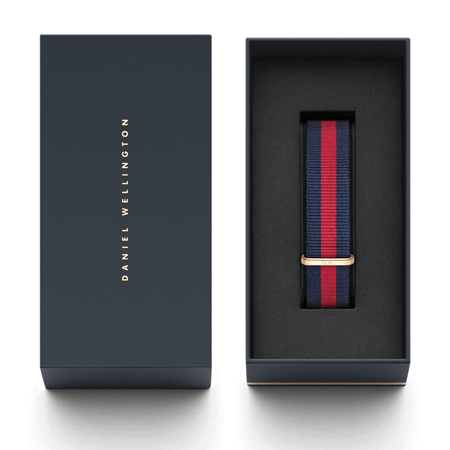Daniel Wellington Oxford Strap Rose Goldのパッケージ画像です。ネイビーにゴールドのロゴがあしらわれた専用ボックスの蓋と、ネイビーとレッドのストライプ柄ストラップが収められた箱の中身が並んで表示されています。