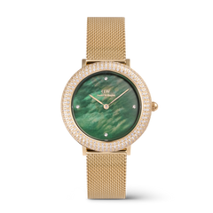 ダニエルウェリントン Crystalline Bezel Evergold Greenの正面画像です。グリーンのマザーオブパールダイヤルにクリスタルベゼルが輝き、ゴールドのメッシュストラップを組み合わせた32mmの女性向け腕時計です。