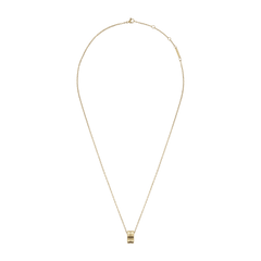 Elan Necklace Goldを白背景で撮影した商品画像です。ゴールドのケーブルチェーンが滴型に広がり、先端にはリングモチーフのペンダントトップがあしらわれています。チェーンの後部にはアジャスターとブランドプレートが付いています。