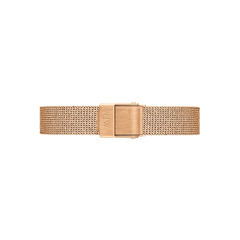Daniel Wellington Pressed Melroseのローズゴールドメッシュストラップは、クラスプ部分まで細部にこだわった仕上がりです。緻密に編み込まれたステンレススチールのメッシュと、フラットに閉じるクラスプにはブランドロゴが刻印されています。