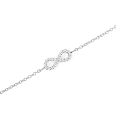 Mirelle Infinity Braceletのインフィニティモチーフ部分をクローズアップした画像です。ホワイトキュービックジルコニアが曲線に沿って一粒ずつセッティングされ、繊細な輝きを放っています。