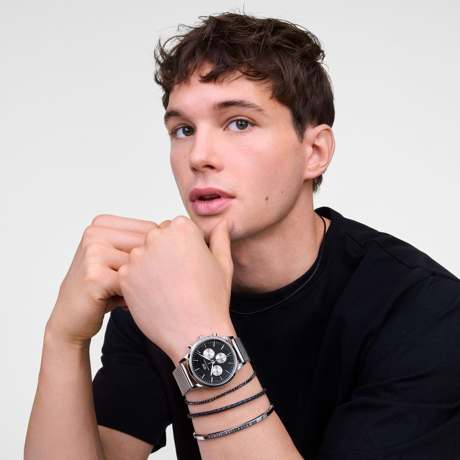 Iconic Chronograph Mesh Black