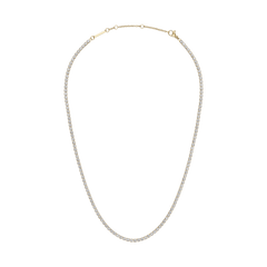 ダニエルウェリントン Classic Tennis Necklaceのゴールドカラー全体像です。クリスタルが途切れることなく連なるテニスチェーンデザインで、アジャスター付きのクラスプが確認できます。