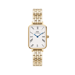 Daniel Wellington Quadro Roman Numerals 5-Link Goldの正面画像。ゴールドのレクタンギュラーケースにホワイトダイヤル、ローマ数字のインデックス、ブルーの針を配したスクエアフェイスの腕時計です。5リンクのゴールドブレスレットを組み合わせています。