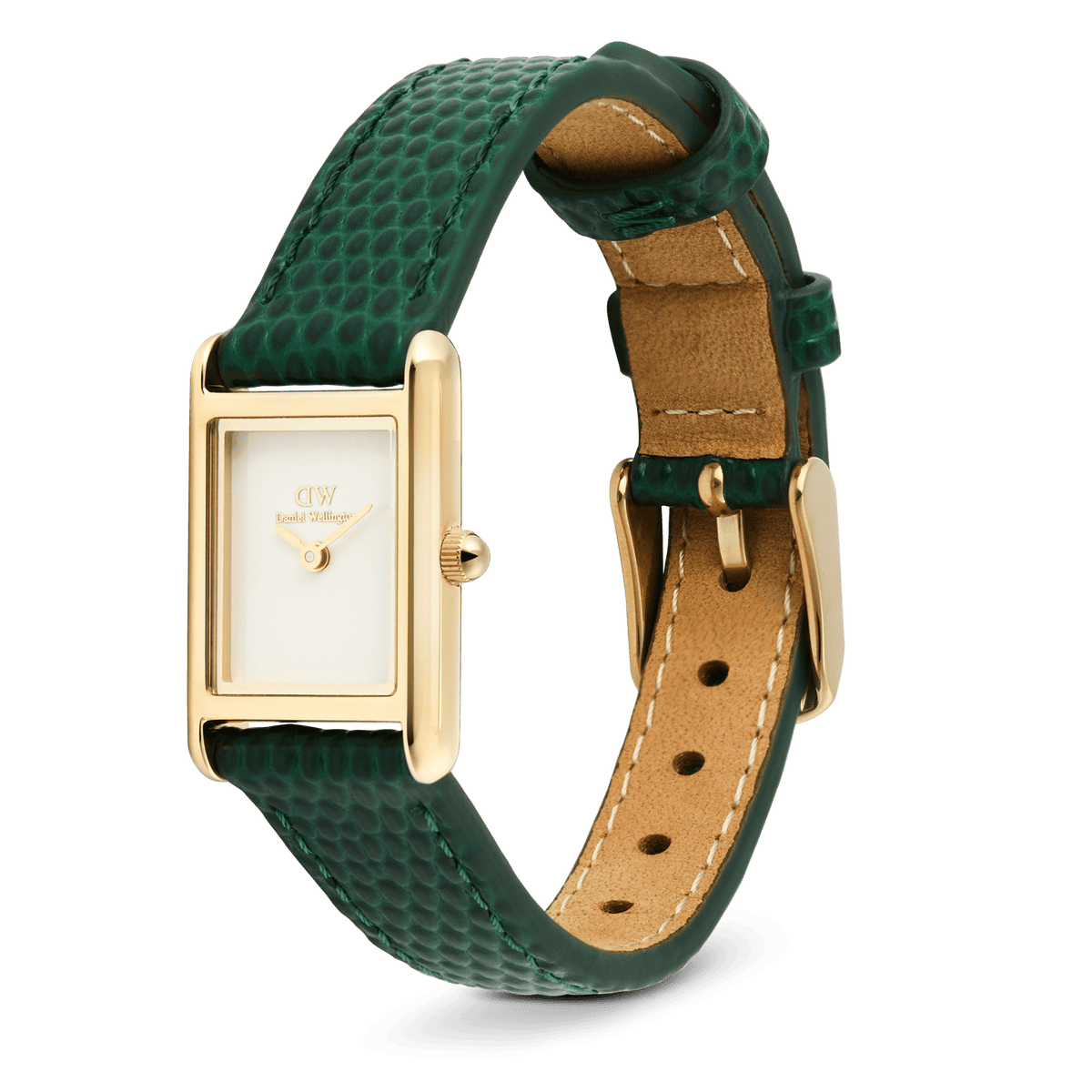 Bound Mini Green Lizard Goldを斜めから撮影した画像です。グリーンのリザード型押しレザーストラップの鱗模様やキャメルカラーの裏地、ゴールドのピンバックル、そしてホワイト文字盤を囲むポリッシュ仕上げのゴールド長方形ケースの立体感がご確認いただけます。