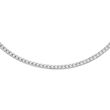 Daniel Wellington Flat Chain Necklace Sのシルバーフラットチェーン部分をクローズアップした画像です。コマが水平に連なり、滑らかな光沢を放つ緻密な編み目が特徴です。