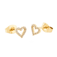 ゴールドのMirelle Heart Earringsを白背景で撮影した商品画像です。オープンハートの輪郭に沿ってキュービックジルコニアが輝き、バタフライバックのディテールも確認できるアングルとなっています。
