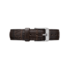 Daniel Wellington Yorkのシルバーストラップを正面から撮影した画像です。ダークブラウンのクロコ型押し本革に光が当たり、型押しの凹凸による自然な濃淡が美しく際立ちます。バックル部分を中心に、ベルト穴やループの細部まで丁寧な仕上がりが確認できます。
