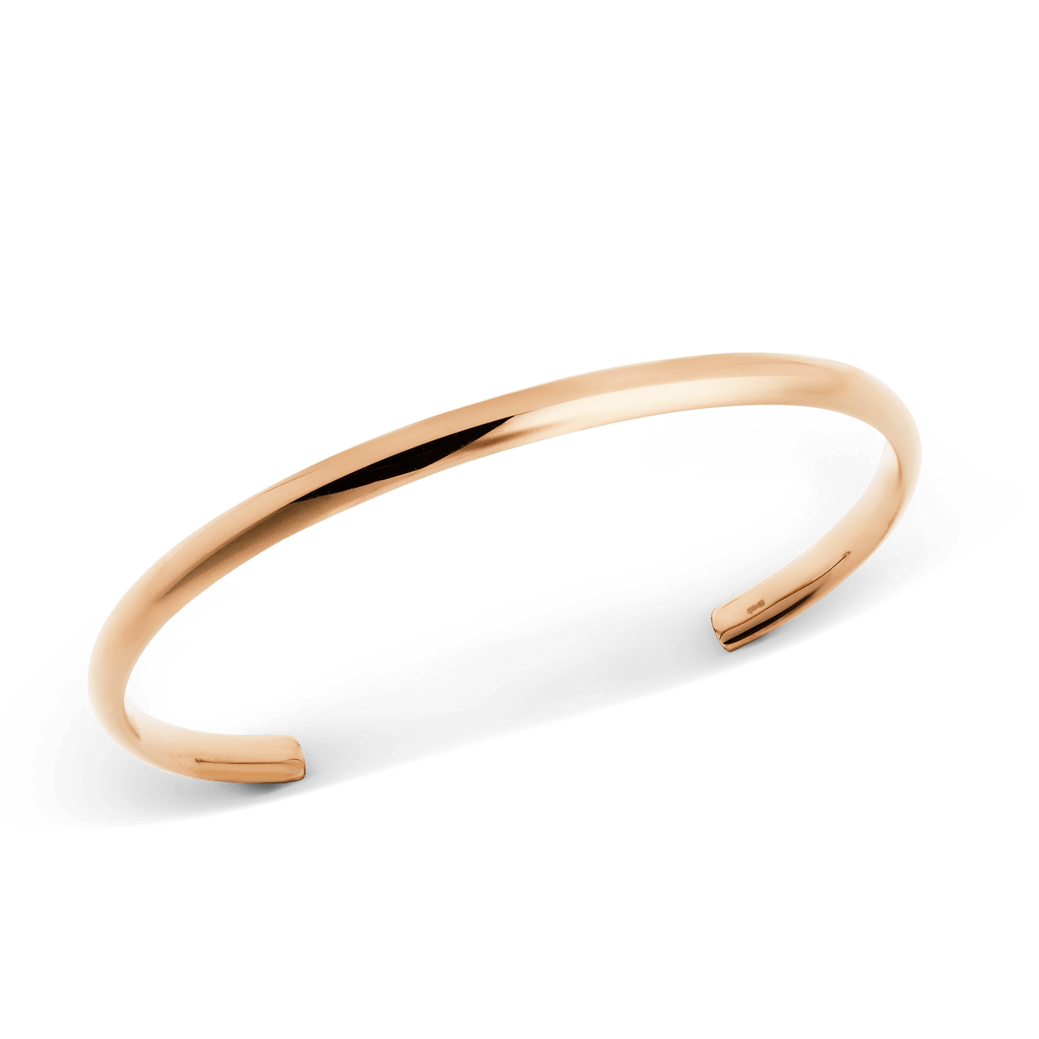 ローズゴールドのアーチカフ（幅4mm）を斜め上から撮影した画像です。ポリッシュ仕上げのローズゴールドが柔らかな光を反射し、細身のシルエットとオープンカフの開口部が確認できます。