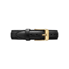 Daniel WellingtonのSheffield Strap ゴールドは、細幅モデルの上品なデザインが特徴です。白背景に映えるブラックレザーのストラップは、きめ細かなシボとゴールドのピンバックルが美しく調和。装着時の革先端が遊び環に通されたスタイルで、洗練された印象を演出します。