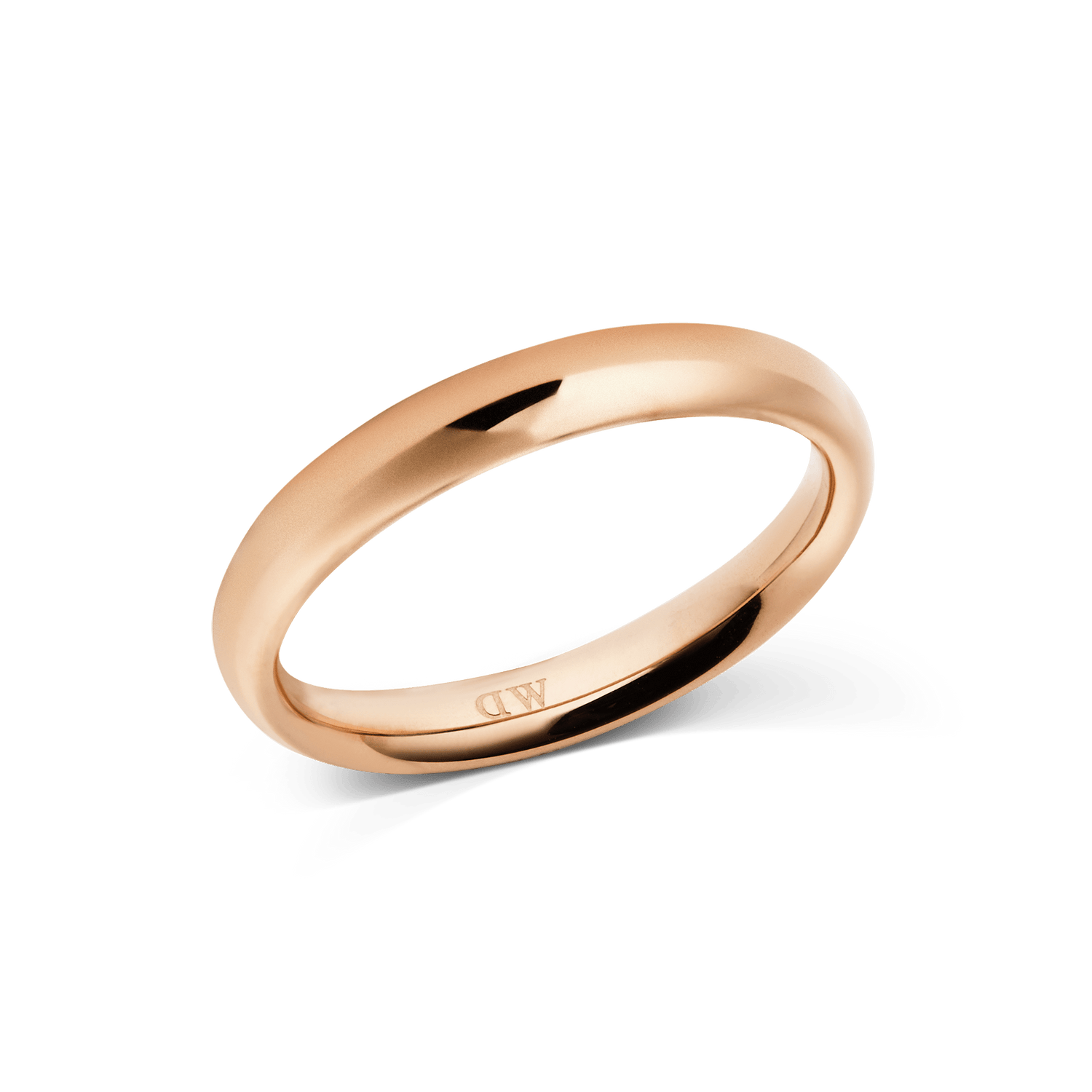 Arch Ring Rose Gold 3.5mmを斜めから捉えたプロダクト画像です。丸みを帯びたアーチ状の断面と、光を受けて柔らかく輝くローズゴールドの質感が際立ちます。外側には控えめにDaniel Wellingtonのロゴが刻印されています。