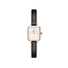 Daniel Wellington Quadro Mini Sheffieldの正面画像。ローズゴールドのスクエアケースにホワイトダイヤルとバーインデックスをあしらい、ブラックレザーストラップを組み合わせたコンパクトな女性向け腕時計です。