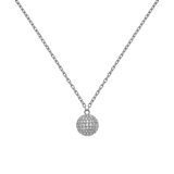 ダニエルウェリントンのPavé Crystal Pendant Necklace Silverの全体像です。CZクリスタルをあしらった球体のペンダントが、細身のシルバーチェーンに吊り下げられ、白い背景に輝きを放っています。