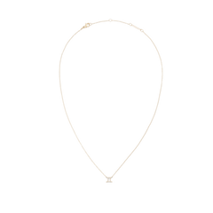 クリスタルをあしらった双子座モチーフのゴールドチェーンネックレス「Crystal Zodiac Chain Necklace Gold」の全体写真です。白い背景に、ゴールドの細いチェーンが優雅な曲線を描き、下部には双子座を象ったクリスタルのペンダントが輝いています。上部にはロブスタークラスプとアジャスターが付いているのが確認できます。