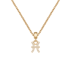 ゴールドのチェーンネックレスに通した**Crystal Zodiac Charm Gold**のうお座チャーム。キュービックジルコニアを散りばめた星座モチーフが、チェーンの中央で繊細に揺れるデザインです。