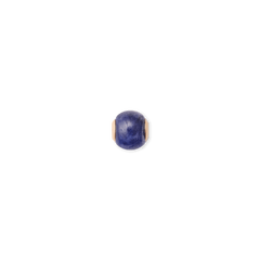 ダニエルウェリントンのBlue Spot Orb ローズゴールドチャームの正面画像です。深みのある藍色のブルースポット天然石を、丸みを帯びたオーブ型に仕上げ、両端にローズゴールドの金具をあしらったデザインです。