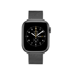 Apple Watchにサンドブラスト仕上げのブラックメッシュストラップを装着した正面の画像です。マットな質感のステンレススチール製メッシュストラップとブラックの文字盤が、統一感のある上品な印象を演出しています。