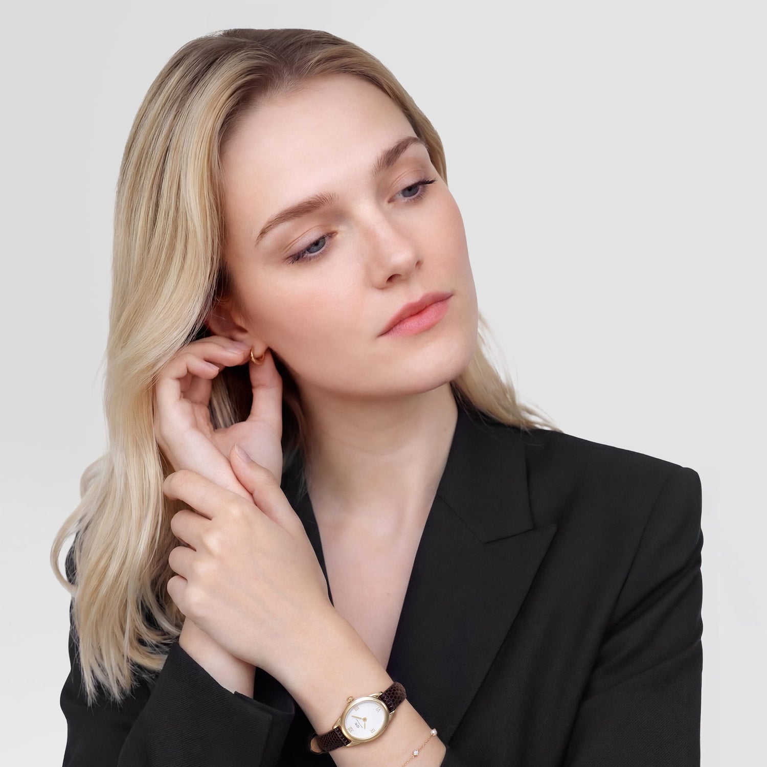 Arch Earrings Gold 12mm