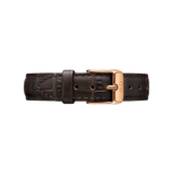 Daniel Wellington York Strap ローズゴールドモデルの裏面から見たクロコ型押しレザーの質感とバックル部分をクローズアップした画像です。革表面の型押しパターンや穴の位置が確認できます。