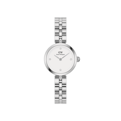 Daniel WellingtonのElan Lumine Silverです。ホワイトダイヤルに5つのクリスタルインデックスをあしらった22mmのラウンドケースと、シルバーカラーの3リンクステンレススチールブレスレットが一体感のあるシルエットを演出する、女性向けの腕時計です。