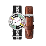 Steven Harrington x Daniel Wellingtonの限定コラボセットです。シルバーケースにマルチカラーのポップなプリントダイヤル、ピンクの針が特徴の腕時計と、アイモチーフ入りのブラックNATOストラップを装着した状態でお届けします。付け替え用のダークブラウンSt Mawesレザーストラップもセットに含まれています。