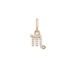 ダニエルウェリントンのZodiac Watch Charm Goldは、蠍座のシンボルをモチーフにしたウォッチチャームです。ゴールドの台座にキュービックジルコニアが一粒ずつあしらわれ、上品な輝きを放ちます。