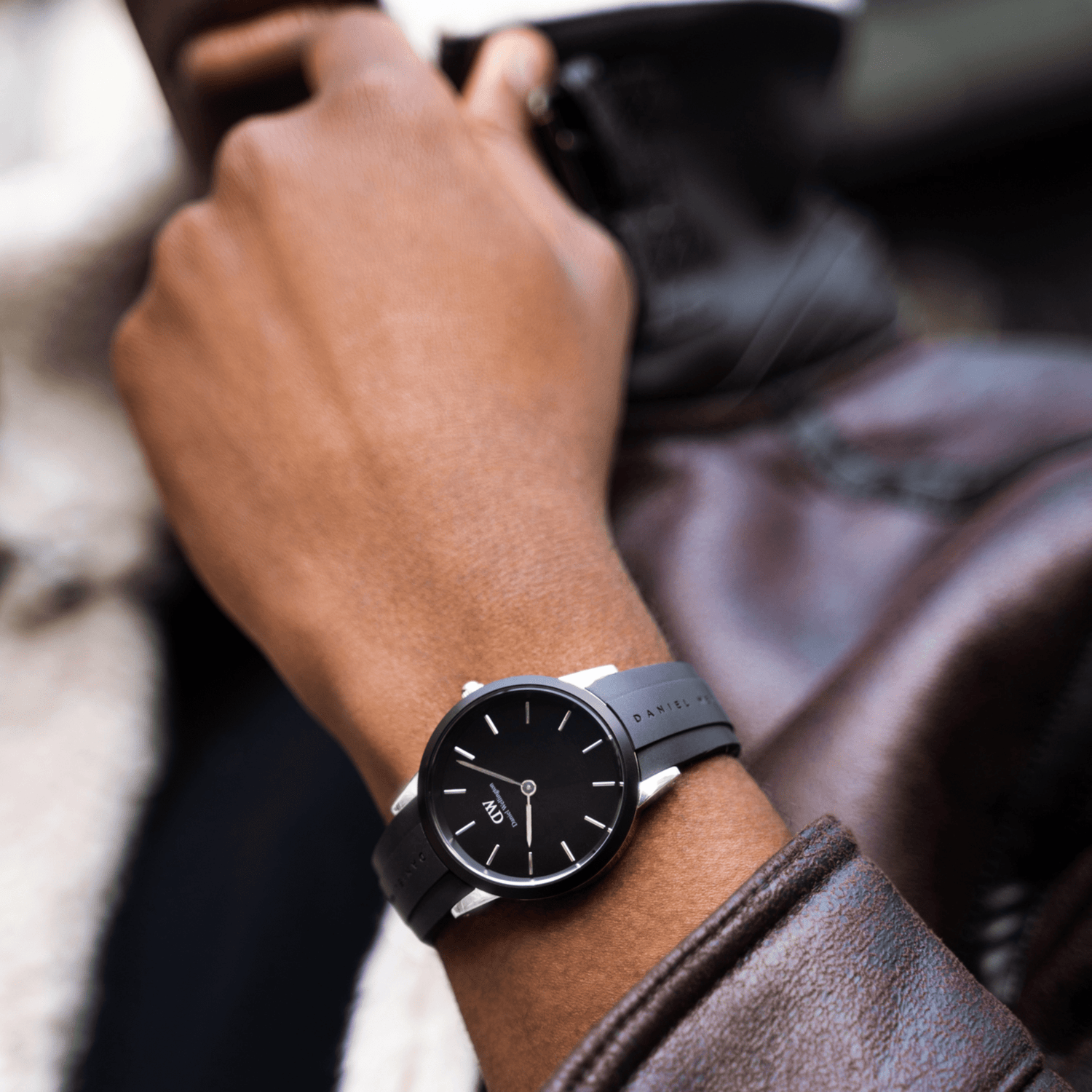 DW 新品 ダニエル ウェリントン ICONIC 腕時計腕時計(アナログ)