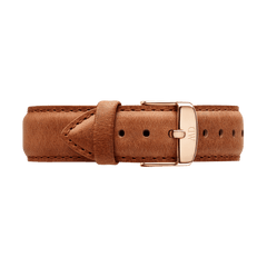 Classic Durham Rose Goldに付属のライトブラウンレザーストラップです。自然な革の風合いとステッチが特徴で、ローズゴールドのピンバックルにはDaniel Wellingtonの刻印が入っています。