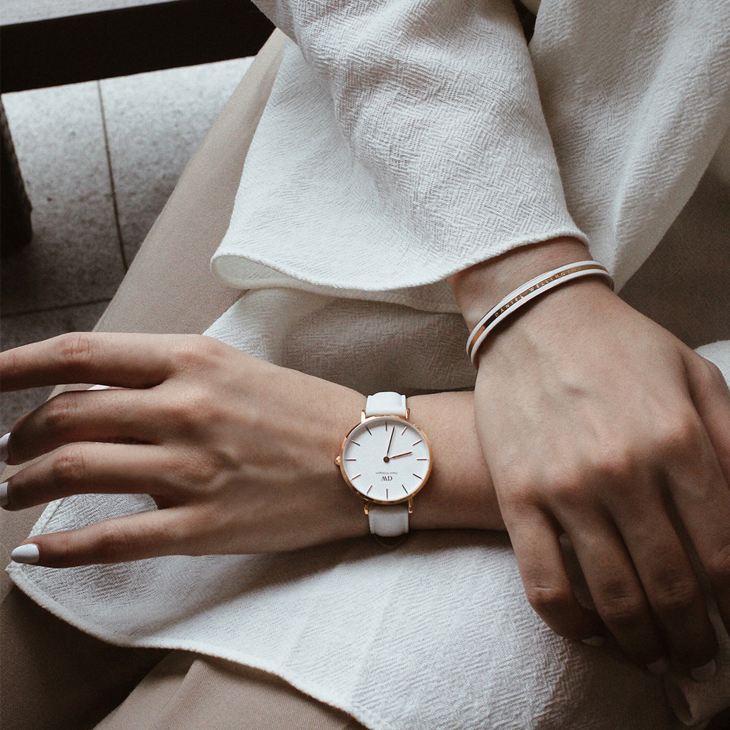 ダニエル ウェリントン 腕時計 白32㎜ゴールド 新品レディース